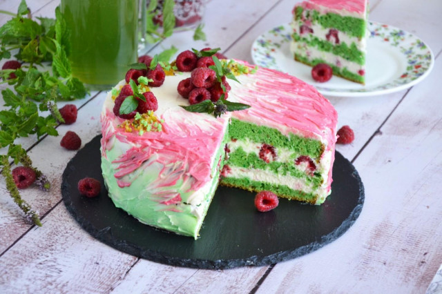 Tort pistacjowy z malinami przepis ze zdjęciami krok po kroku i wideo