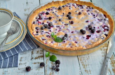 Tarta z mrożoną porzeczką na kruchym cieście przepis ze zdjęciami krok po kroku i wideo