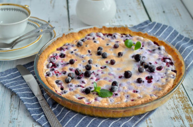Tarta z mrożoną porzeczką na kruchym cieście przepis ze zdjęciami krok po kroku i wideo