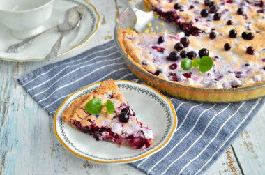 Tarta z mrożoną porzeczką na kruchym cieście przepis ze zdjęciami krok po kroku i wideo