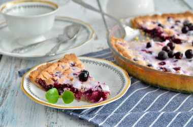 Tarta z mrożoną porzeczką na kruchym cieście przepis ze zdjęciami krok po kroku i wideo