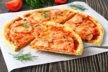 Pizza na cienkim cieście bez drożdży przepis ze zdjęciami krok po kroku i wideo
