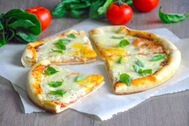 Pizza carbonara z boczkiem przepis ze zdjęciami krok po kroku i wideo