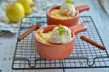 Crumble jabłkowe przepis ze zdjęciami krok po kroku i wideo