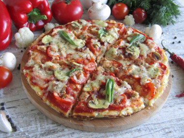 Pizza bez mąki przepis ze zdjęciami krok po kroku