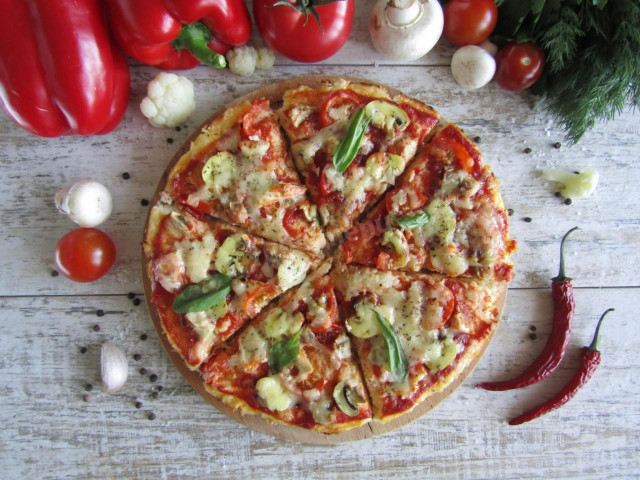 Pizza bez mąki przepis ze zdjęciami krok po kroku