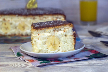 Bananowy tort biszkoptowy przepis ze zdjęciami krok po kroku i wideo