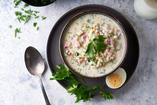 Okroshka z serem-prosty i pyszny przepis, jak gotować krok po kroku