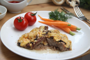 Filet wołowy po francusku z pieczarkami i ziemniakami przepis ze zdjęciami krok po kroku i wideo