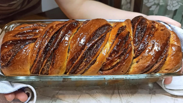 Babka z nadzieniem czekoladowym przepis ze zdjęciami krok po kroku i wideo