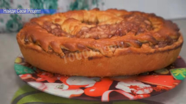 Placek „35 minut” z jabłkami i konfiturą przepis ze zdjęciami krok po kroku i wideo