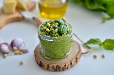 Klasyczny sos pesto z bazylią przepis ze zdjęciami krok po kroku i wideo