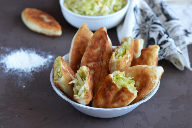 Pierożki na wodzie smażone na patelni przepis ze zdjęciami krok po kroku i wideo