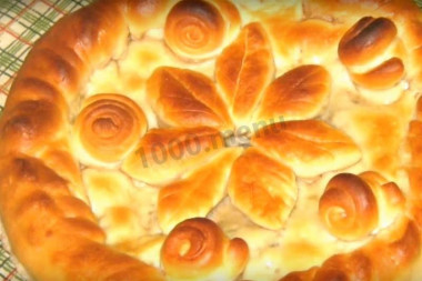 Drożdżowy placek z nadzieniem z kapusty i szprotów przepis ze zdjęciami krok po kroku i wideo