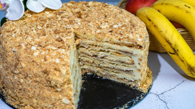 Tort „Napoleon” z kremem bananowym i maślanym przepis ze zdjęciami krok po kroku i wideo
