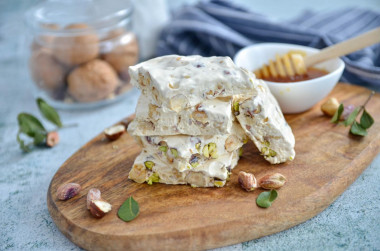 Hiszpański turrón przepis ze zdjęciami krok po kroku i wideo