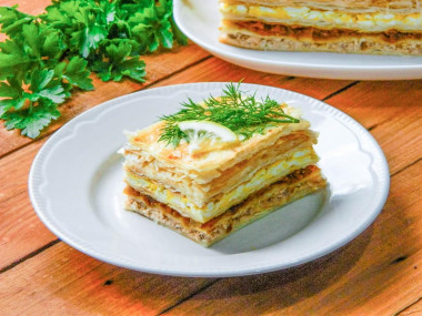 Rybny tort „Napoleon” przepis ze zdjęciami krok po kroku i wideo