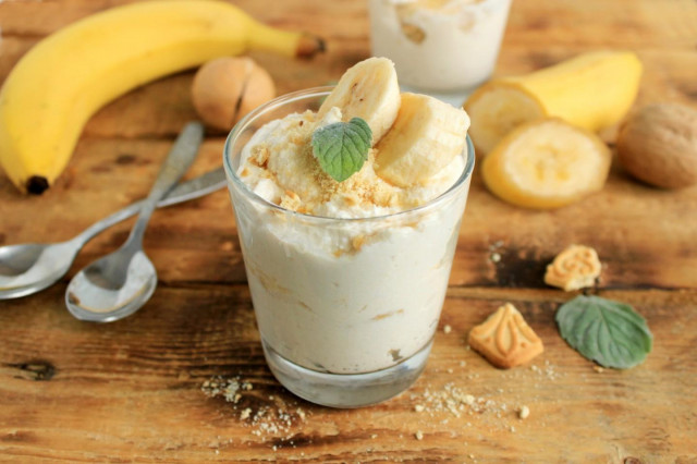 Twaróg z bananem przepis ze zdjęciami krok po kroku i wideo