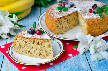 Placek bananowy w multicookerze przepis ze zdjęciami krok po kroku i wideo