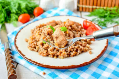 Kasza gryczana z mięsem w multicookerze przepis ze zdjęciami krok po kroku