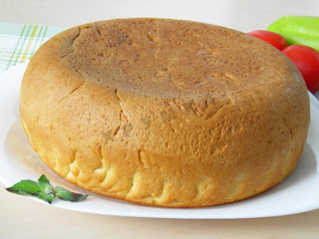 Placek z mięsem w multicookerze przepis ze zdjęciami krok po kroku