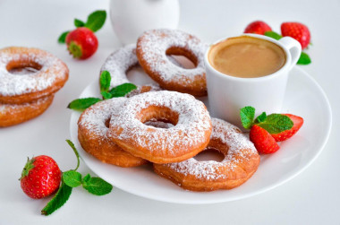 Donuty drożdżowe przepis ze zdjęciami krok po kroku i wideo