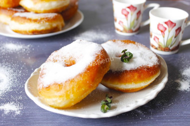 Domowe donuty drożdżowe smażone na patelni przepis ze zdjęciami krok po kroku i wideo