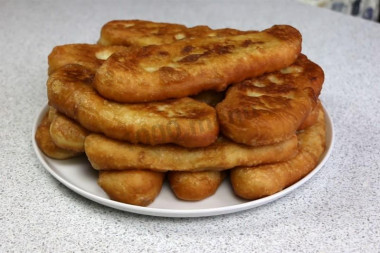 Postne pierożki drożdżowe na wywarze bez jajek przepis ze zdjęciami krok po kroku i wideo