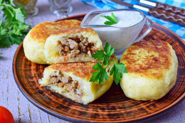 Zrazy ziemniaczane z mięsem przepis ze zdjęciami krok po kroku