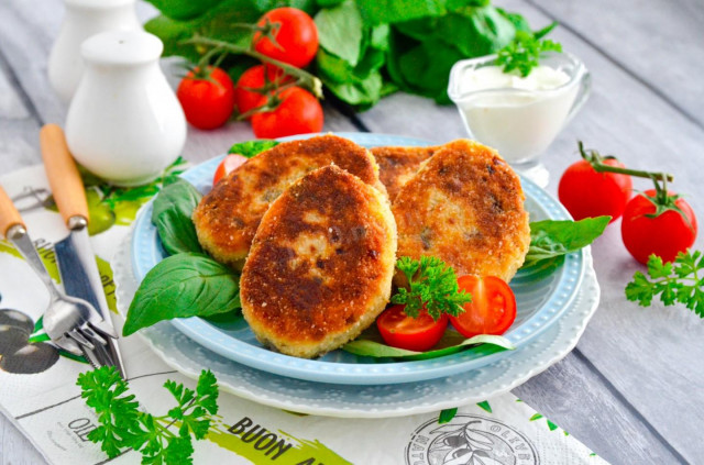 Kotlety ziemniaczane z grzybami przepis ze zdjęciami krok po kroku i wideo
