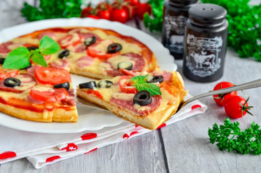 Pizza na patelni w 5 minut przepis ze zdjęciami krok po kroku i wideo