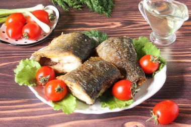 Smażony śledź na patelni przepis ze zdjęciami krok po kroku