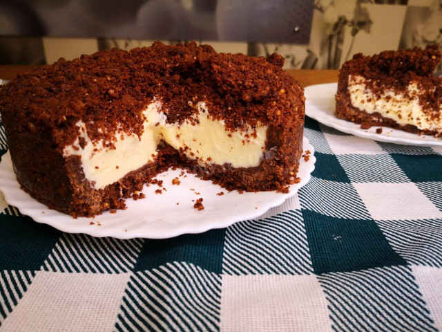 Tort śmietanowy z ciastek bez pieczenia z kremem na skrobi przepis ze zdjęciami krok po kroku i wideo