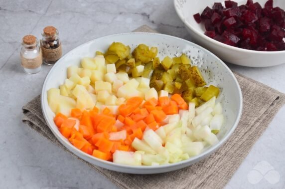 Vinaigrette z kukurydzą: zdjęcie przygotowania przepisu, krok 3 Vinaigrette z kukurydzą: zdjęcie przygotowania przepisu, krok 3