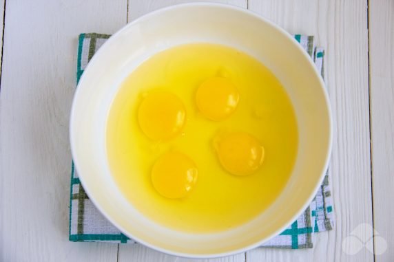 Omlet z ricottą i szynką w piekarniku: zdjęcie przygotowania przepisu, krok 2