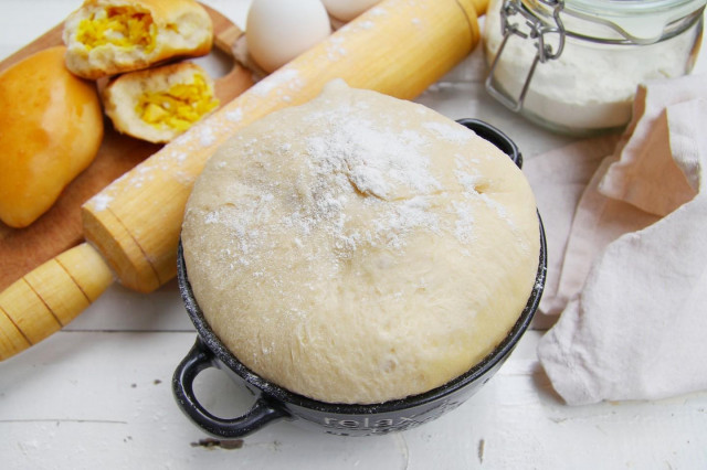 Ciasto na mleku w proszku na pierożki przepis ze zdjęciami krok po kroku i wideo