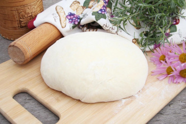 Ciasto na mleku na pierożki smażone na patelni przepis ze zdjęciami krok po kroku