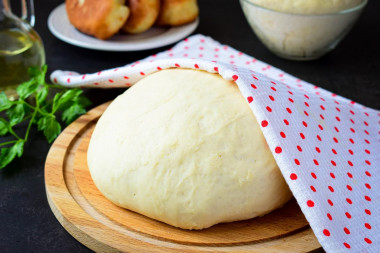 Ciasto drożdżowe na śmietanie przepis ze zdjęciami krok po kroku