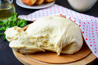 Ciasto drożdżowe na śmietanie przepis ze zdjęciami krok po kroku