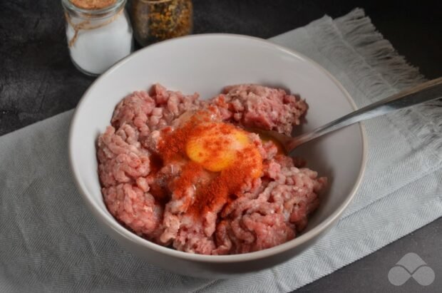 Mitbole z serem feta w pomidorach: zdjęcie przygotowania przepisu, krok 1