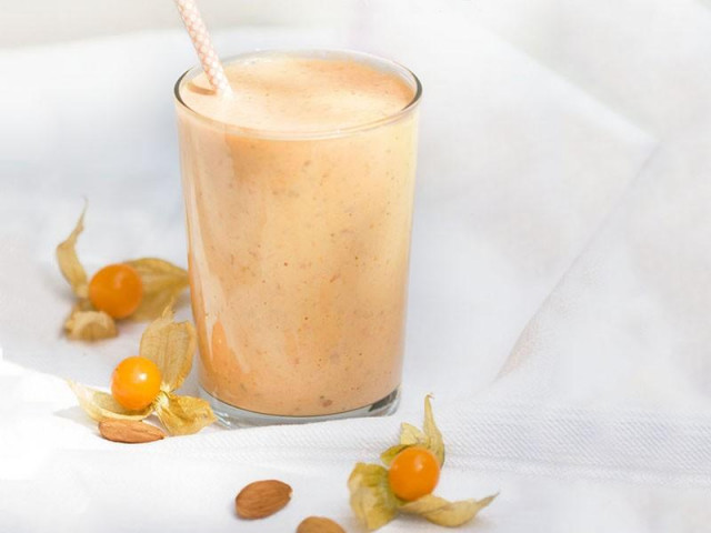 Smoothie z miechunki, migdałów i grejpfruta przepis ze zdjęciami krok po kroku