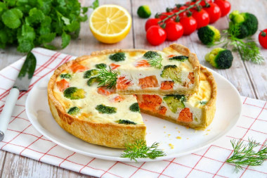 Quiche z łososiem i brokułami przepis ze zdjęciami krok po kroku
