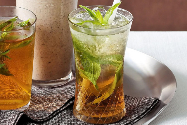 Julep z whisky i piwem z miętą przepis ze zdjęciami krok po kroku