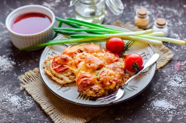 Pieczone kotlety z kurczaka z cukinią, pomidorkami koktajlowymi i serem-prosty i pyszny przepis, jak przyrządzić krok po kroku