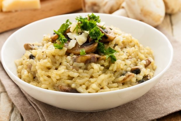 Risotto z pieczarkami-prosty i pyszny przepis, jak gotować krok po kroku