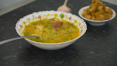 Zupa grochowa z wieprzowiną i wędzonkami przepis ze zdjęciami krok po kroku i wideo