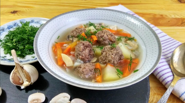 Zupa z ziemniakami i klopsikami przepis ze zdjęciami krok po kroku i wideo