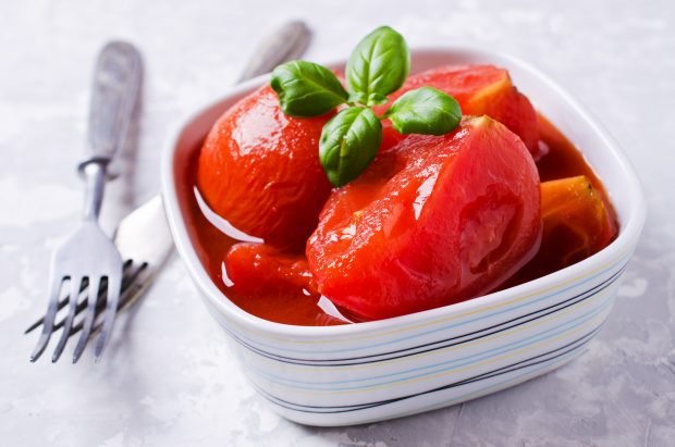 Pomidory we własnym soku na zimę