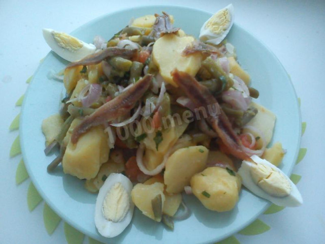 Sałatka ziemniaczano-fasolowa z anchois przepis ze zdjęciami krok po kroku