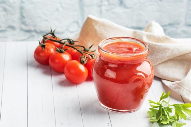 Ketchup pomidorowy na zimę-prosty i pyszny przepis na gotowanie krok po kroku